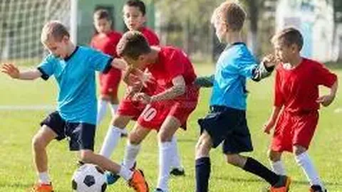 京畿龙仁岭东高速隧道发生载孩客车翻车事故，警方调查原因